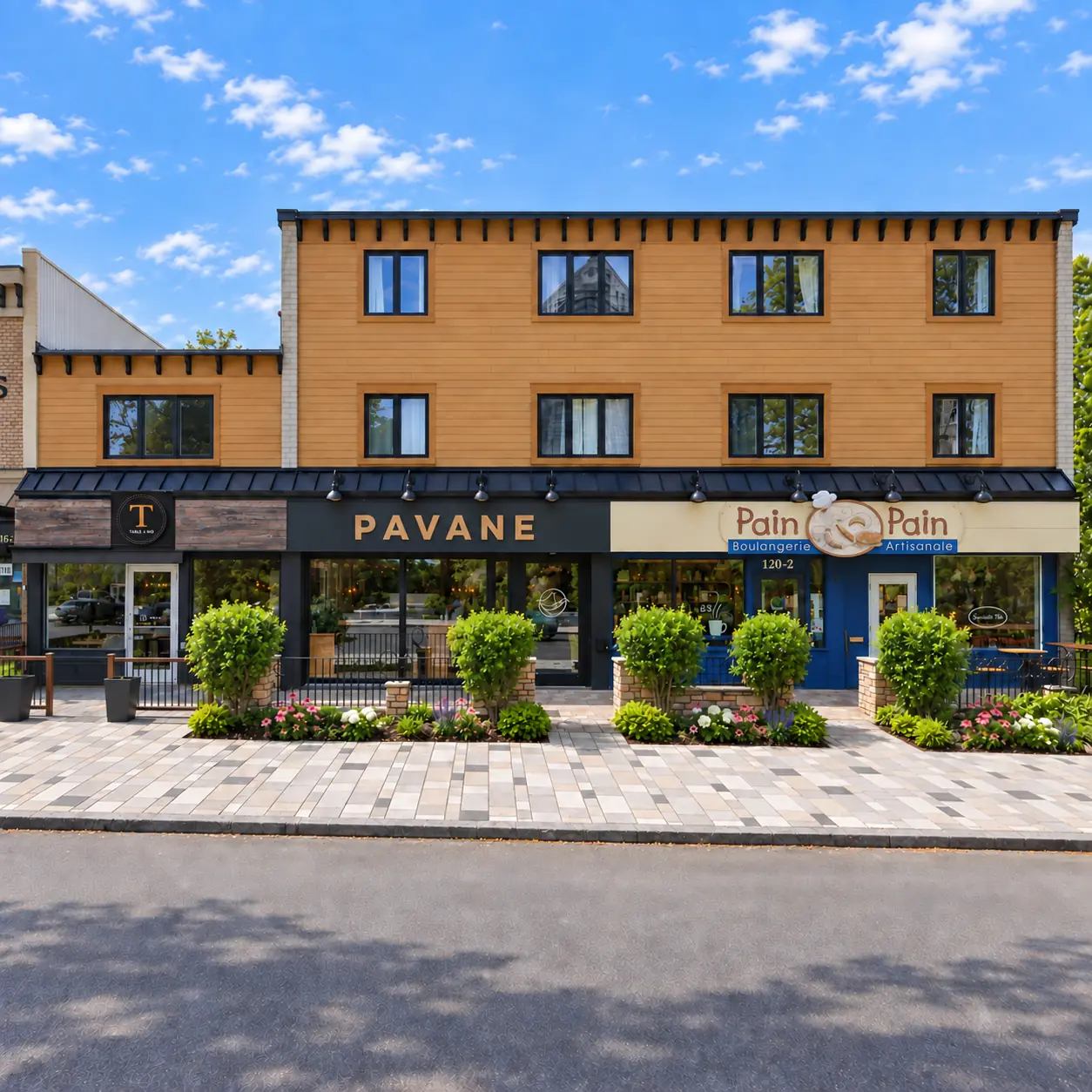Immeuble commercial du 120, rue Principale au centre-ville de Granby